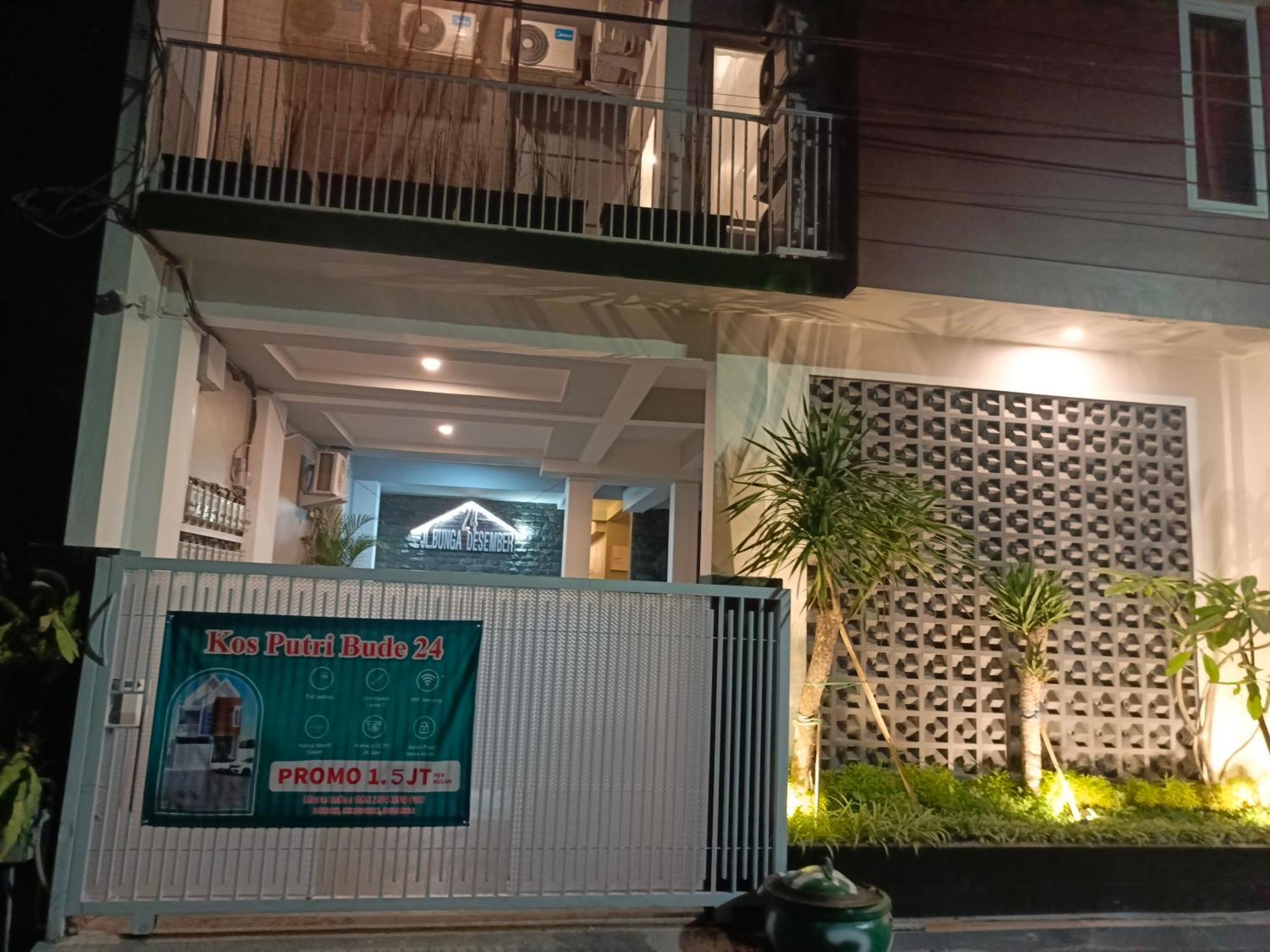 Kos Bude 24 Homestay *