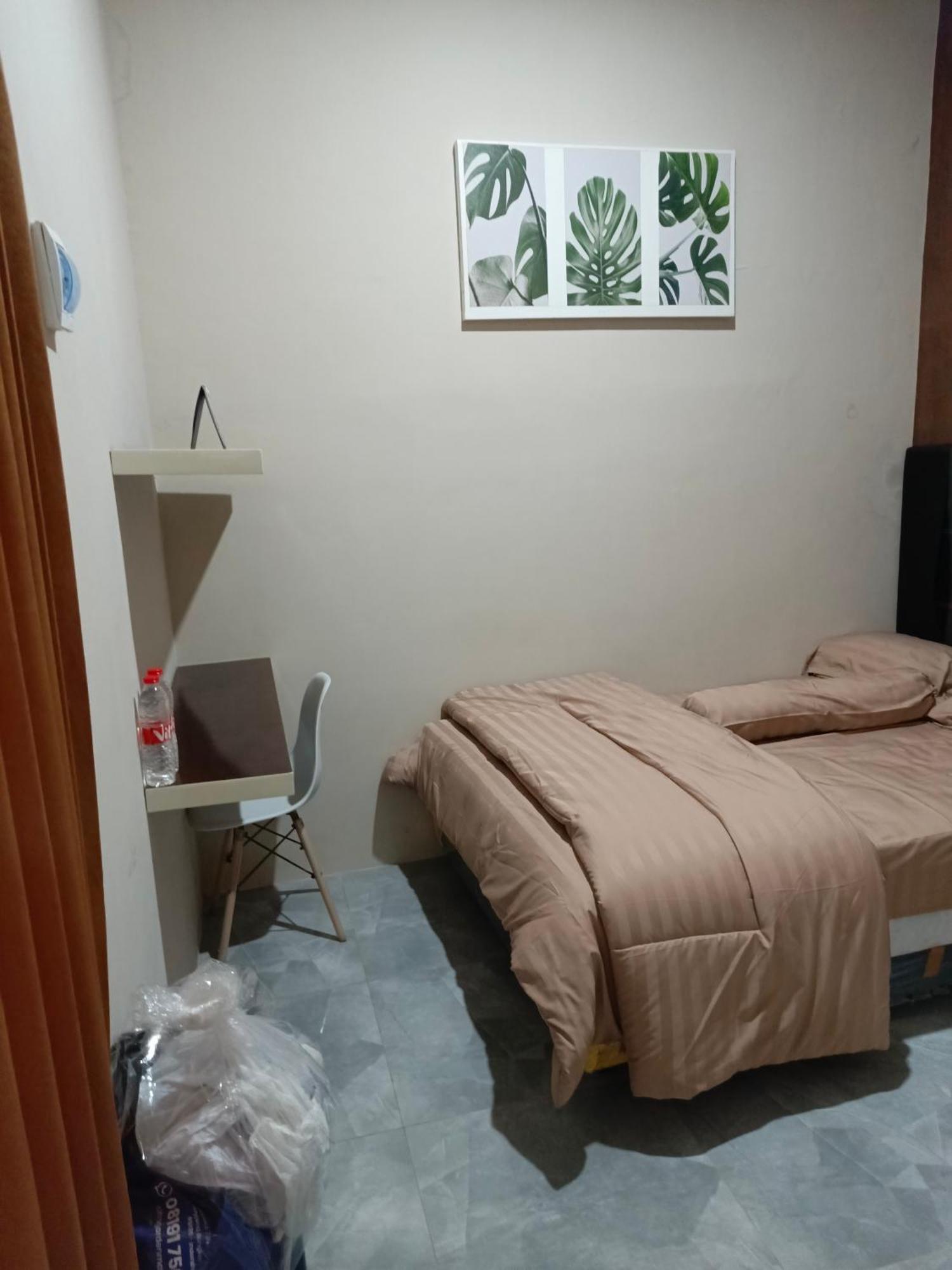 Homestay Kos Bude 24