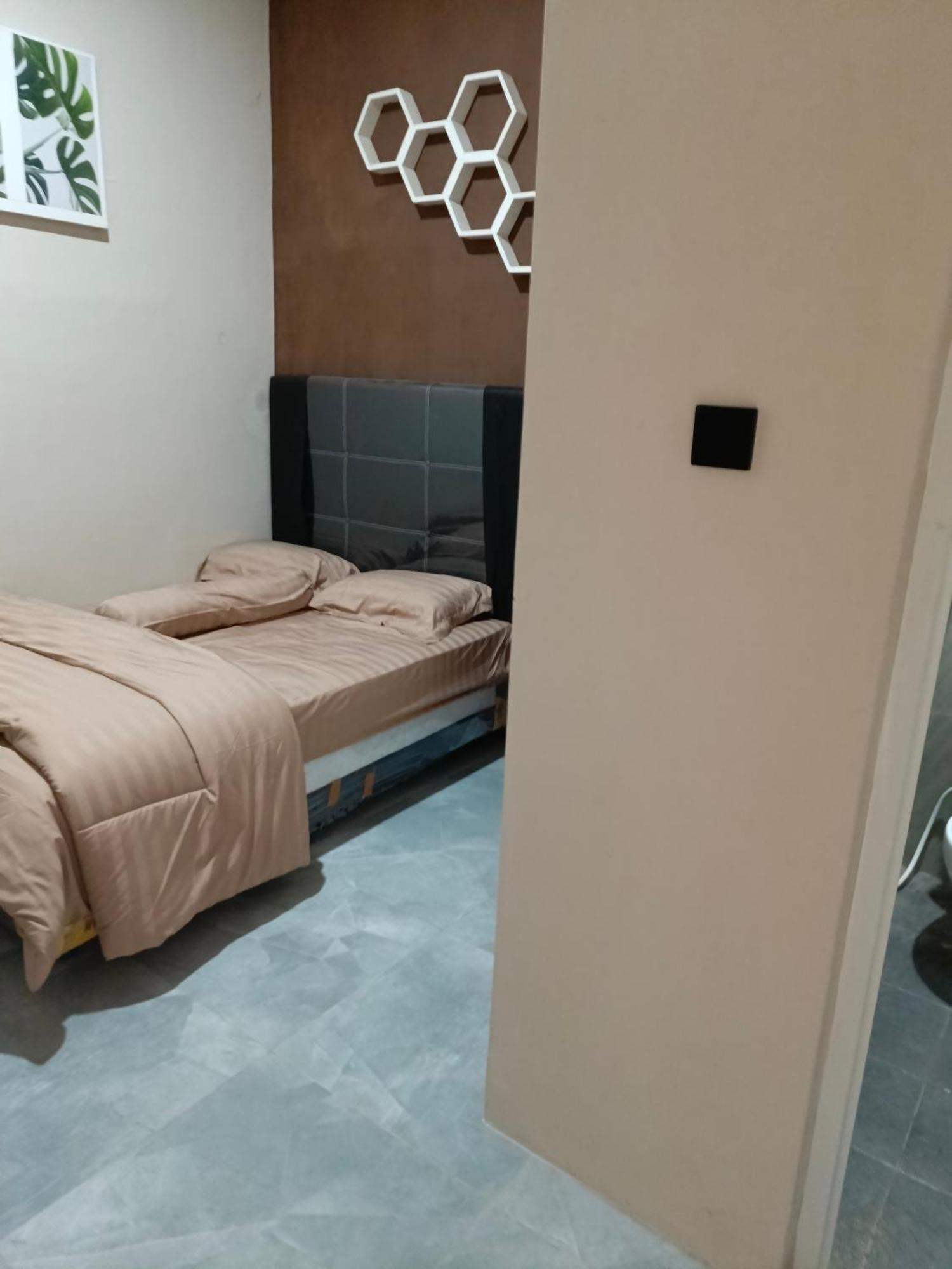 Homestay Kos Bude 24 *